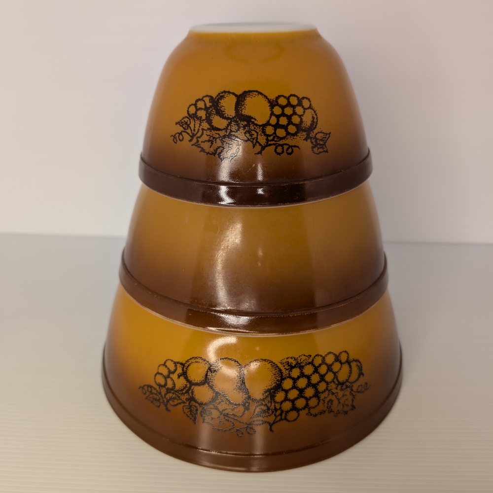 PYREX Old Orchard Butterscotch Mixing Bowls Set of 3 - 401, 402 and 403